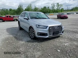 2018 Audi Q7 Premium Plus z VIN WA1LAAF71JD045991, wystawiony jako Copart lot #61437075 z przebiegiem 33 702 mil mil oraz Szkoda całkowita • Salvage title. Historia ofert i sprzedaży dostępna na DreamBid. Obrazek 14.