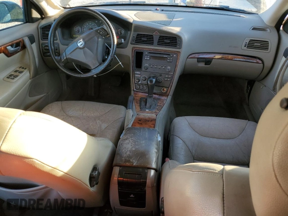 2005 Volvo S60 with VIN YV1RS612X52435120, listed as a Copart auction lot 87970165 with 254,328 mi miles and Salvage title. Bid and sale history available at DreamBid. Image 8.