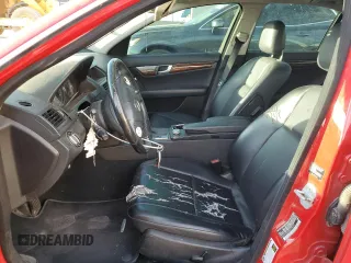 2008 Mercedes-Benz C 300 Sport z VIN WDDGF54X28F074679, wystawiony jako Copart lot #61095065 z przebiegiem Nie podano mil oraz Szkoda całkowita • Salvage title. Historia ofert i sprzedaży dostępna na DreamBid. Obrazek 7.
