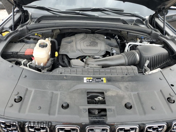 2022 Jeep Grand Cherokee Summit Reserve with VIN 1C4RJKET1N8585411, listed as a Copart auction lot 50728795 with Not provided miles and Salvage title. Bid and sale history available at DreamBid. Image 12.
