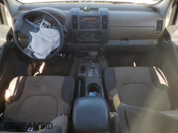 2005 Nissan Xterra SE z VIN 5N1AN08W05C646817, wystawiony jako Copart lot #76041464 z przebiegiem 167 914 mil mil oraz Szkoda całkowita • Salvage title. Historia ofert i sprzedaży dostępna na DreamBid. Obrazek 8.