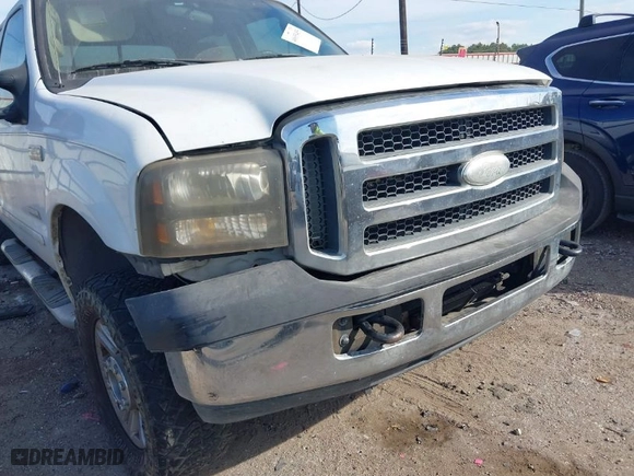 2005 Ford Super Duty F-250 XL with VIN 1FTSW21P75EB75340, listed as a IAAI auction lot 40655455 with 1 mi miles. Bid and sale history available at carsss.com. Image 6.