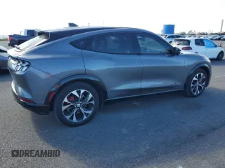 2021 Ford Mustang Mach-E Premium с VIN 3FMTK3R79MMA09609, выставлен на аукционе Copart как лот 46721145 с пробегом 58 555 миль миль и Чистый • Clean title. История ставок и продаж доступна на DreamBid. Изображение 3.