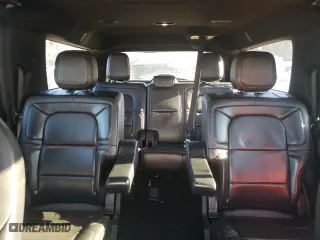 2018 Lincoln Navigator L Reserve with VIN 5LMJJ3LT8JEL06997, listed as a Copart auction lot 45638995 with 110,410 mi miles and Salvage Title. Bid and sale history available at carsss.com. Image 10.