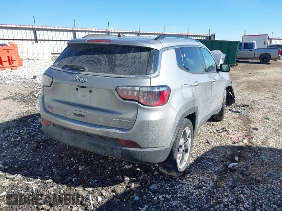 2019 Jeep Compass Limited with VIN 3C4NJCCB1KT662953, listed as a IAAI auction lot 41674997 with 86,318 mi miles. Bid and sale history available at carsss.com. Image 4.