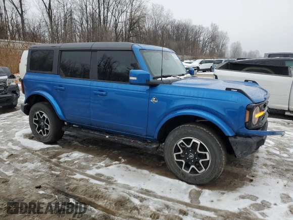 2022 Ford Bronco with VIN 1FMDE5BH8NLA89367, listed as a Copart auction lot 86364504 with 34,702 mi miles and Clean Title. Bid and sale history available at DreamBid. Image 4.