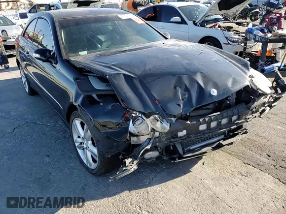 2006 Mercedes-Benz CLK 350 с VIN WDBTJ56J66F198885, выставлен на аукционе Copart как лот 47621755 с пробегом Не указан миль и Списание • Salvage title. История ставок и продаж доступна на DreamBid. Изображение 11.