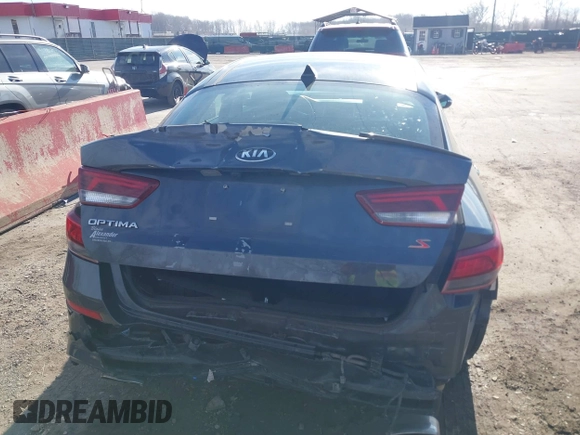 2019 Kia Optima LX with VIN 5XXGT4L34KG314075, listed as a IAAI auction lot 41656527 with 72,131 mi miles. Bid and sale history available at carsss.com. Image 17.