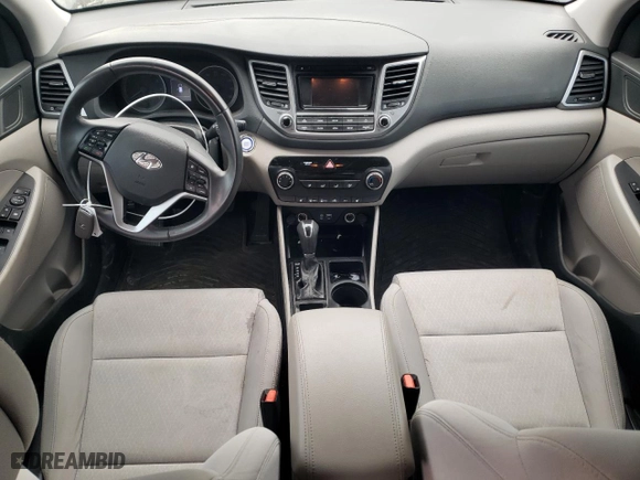 2017 Hyundai Tucson Value with VIN KM8J33A20HU365498, listed as a Copart auction lot 89315085 with 99,713 mi miles and Salvage Title. Bid and sale history available at carsss.com. Image 8.