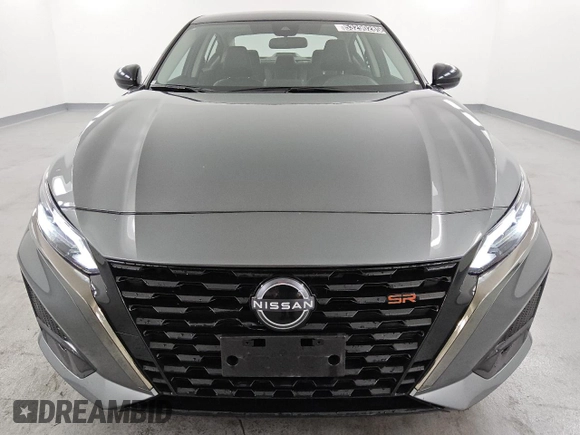 2025 Nissan Altima SR with VIN 1N4BL4CVXSN350519, listed as a Copart auction lot 53290285 with 7,278 mi miles and Clean Title. Bid and sale history available at DreamBid. Image 5.