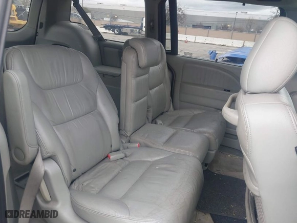 2007 Honda Odyssey EX-L with VIN 5FNRL38717B413493, listed as a IAAI auction lot 41805409 with 194897 miles. Bid and sale history available at carsss.com. Image 8.