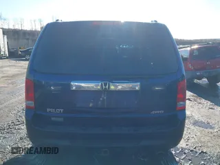 2013 Honda Pilot EX-L with VIN 5FNYF4H50DB049294, listed as a IAAI auction lot 41111384 with 298,000 mi miles. Bid and sale history available at carsss.com. Image 16.