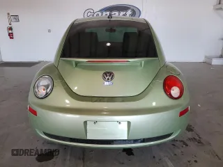 2009 Volkswagen New Beetle Coupe S with VIN 3VWRW31C49M513579, listed as a Copart auction lot 75345064 with 101,752 mi miles and Clean Title. Bid and sale history available at carsss.com. Image 6.