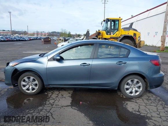 2013 Mazda 3 i SV with VIN JM1BL1TG1D1784364, listed as a IAAI auction lot 41903072 with 45,818 mi miles. Bid and sale history available at carsss.com. Image 14.