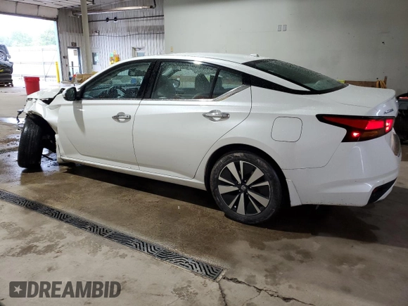 2019 Nissan Altima SV z VIN 1N4BL4DW5KC193503, wystawiony jako Copart lot #58120855 z przebiegiem 105 037 mil mil oraz Szkoda całkowita • Salvage title. Historia ofert i sprzedaży dostępna na DreamBid. Obrazek 2.