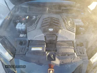2019 Lamborghini Urus z VIN ZPBCA1ZL0KLA04363, wystawiony jako Copart lot #75078674 z przebiegiem Nie podano mil oraz Szkody całkowita. Historia ofert i sprzedaży dostępna na DreamBid. Obrazek 11.