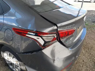 2019 Hyundai Accent SE with VIN 3KPC24A34KE087144, listed as a IAAI auction lot 40611683 with 86,276 mi miles. Bid and sale history available at carsss.com. Image 6.