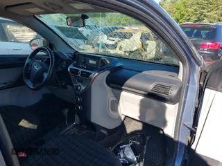 2012 Scion iQ with VIN JTNJJXB05CJ021301, listed as a IAAI auction lot 42323450 with 97,185 mi miles and . Bid and sale history available at DreamBid. Image 5.