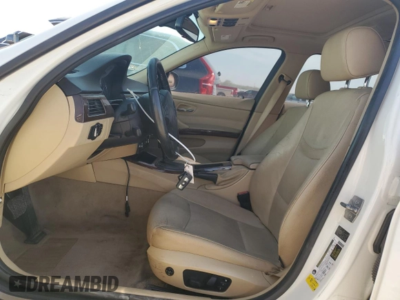 2011 BMW 3 Series 328i with VIN WBAPH7C57BE131212, listed as a Copart auction lot 49645615 with 162,798 mi miles and Salvage Title. Bid and sale history available at DreamBid. Image 7.