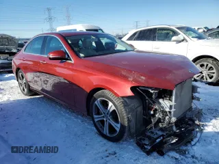 2019 Mercedes-Benz E-Class E 300 with VIN WDDZF4KB7KA595850, listed as a Copart auction lot 45160355 with 25,580 mi miles and Salvage Title. Bid and sale history available at carsss.com. Image 4.