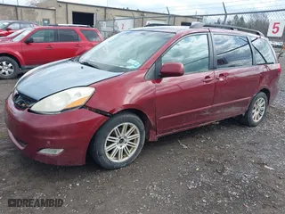 2010 Toyota Sienna XLE with VIN 5TDYK4CC0AS290006, listed as a IAAI auction lot 41929986 with 230,204 mi miles. Bid and sale history available at carsss.com. Image 23.