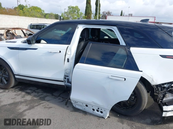2021 Land Rover Range Rover Velar R-Dynamic S с VIN SALYT2EXXMA316087, выставлен на аукционе IAAI как лот 42063026 с пробегом 19 828 миль миль и . История ставок и продаж доступна на DreamBid. Изображение 15.