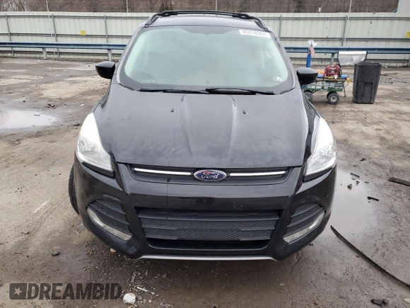 2014 Ford Escape SE with VIN 1FMCU9GX3EUA60102, listed as a Copart auction lot 86258684 with 106,220 mi miles and Salvage Title. Bid and sale history available at DreamBid. Image 5.