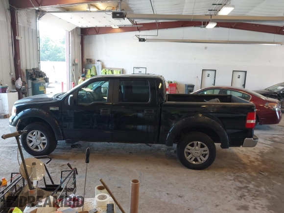 2007 Ford F-150 XLT with VIN 1FTRW14WX7KD15669, listed as a IAAI auction lot 42536203 with 204,479 mi miles and . Bid and sale history available at DreamBid. Image 14.