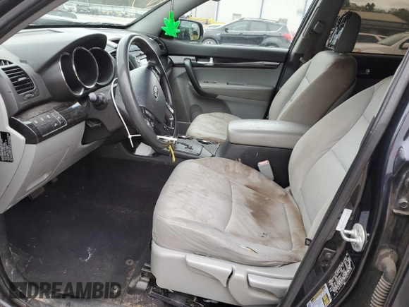 2012 Kia Sorento LX with VIN 5XYKT4A11CG254958, listed as a Copart auction lot 87236854 with 269,418 mi miles and Clean Title. Bid and sale history available at carsss.com. Image 7.