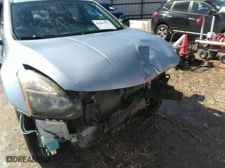 2014 Nissan Rogue Select S with VIN JN8AS5MVXEW204279, listed as a IAAI auction lot 41633371 with 131,050 mi miles. Bid and sale history available at carsss.com. Image 6.