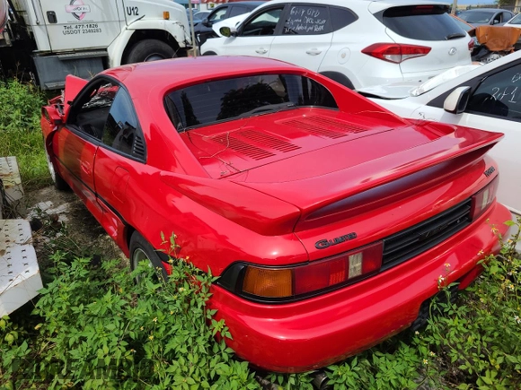 1992 Toyota MR2 z VIN SW200060858, wystawiony jako Copart lot #55721554 z przebiegiem 22 277 mil mil oraz Nie do naprawy • Non repairable. Historia ofert i sprzedaży dostępna na DreamBid. Obrazek 2.
