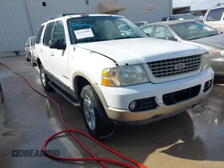 2005 Ford Explorer Eddie Bauer с VIN 1FMDU64WX5UB50331, выставлен на аукционе IAAI как лот 42436988 с пробегом 239 156 миль миль и . История ставок и продаж доступна на DreamBid. Изображение 1.