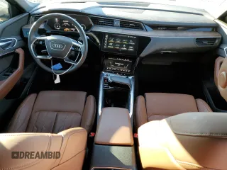 2021 Audi e-tron Prestige with VIN WA1VABGE3MB027942, listed as a Copart auction lot 40094494 with 17,593 mi miles and . Bid and sale history available at DreamBid. Image 8.