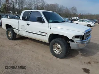 1999 Dodge 1500 with VIN 3B7HF13ZXXG161740, listed as a IAAI auction lot 41878251 with 286,593 mi miles and . Bid and sale history available at DreamBid. Image 1.