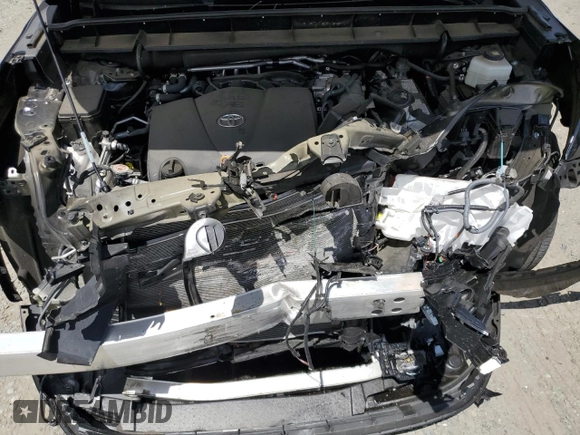 2022 Toyota Highlander XLE z VIN 5TDHZRBH0NS202972, wystawiony jako Copart lot #56211025 z przebiegiem 29 021 mil mil oraz Szkoda całkowita • Salvage title. Historia ofert i sprzedaży dostępna na DreamBid. Obrazek 12.