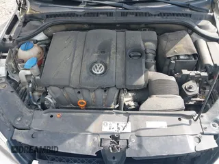 2012 Volkswagen Jetta SE with VIN 3VWDP7AJ0CM450081, listed as a IAAI auction lot 42265223 with 212,447 mi miles and . Bid and sale history available at DreamBid. Image 10.
