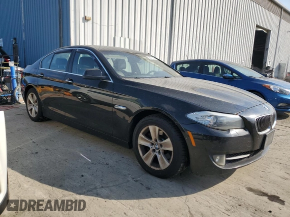 2013 BMW 5 Series 528i xDrive with VIN WBAXH5C52DDW16175, listed as a Copart auction lot 62717005 with 175,618 mi miles and Clean title. Bid and sale history available at DreamBid. Image 4.
