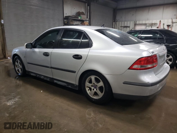 2003 Saab 9-3 Linear z VIN YS3FB45S831061285, wystawiony jako Copart lot #80902344 z przebiegiem 180 155 mil mil oraz Szkoda całkowita • Salvage title. Historia ofert i sprzedaży dostępna na DreamBid. Obrazek 2.