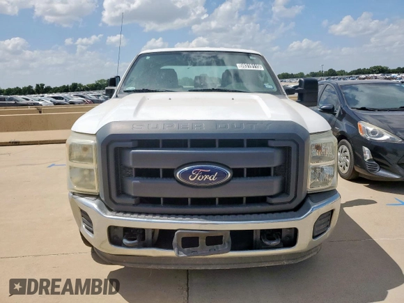2015 Ford F-250 XL with VIN 1FT7W2A65FEC43777, listed as a Copart auction lot 59319115 with 114,640 mi miles and Clean title. Bid and sale history available at DreamBid. Image 5.
