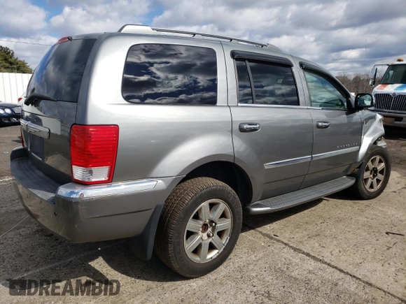 2008 Chrysler Aspen Limited z VIN 1A8HW58N08F147290, wystawiony jako Copart lot #48022685 z przebiegiem 90 498 mil mil oraz Szkoda całkowita • Salvage title. Historia ofert i sprzedaży dostępna na DreamBid. Obrazek 3.