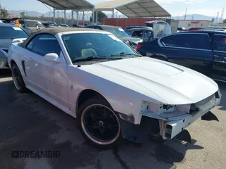 2003 Ford Mustang Deluxe z VIN 1FAFP44433F319491, wystawiony jako IAAI lot #42770055 z przebiegiem 120 272 mil mil oraz . Historia ofert i sprzedaży dostępna na DreamBid. Obrazek 1.