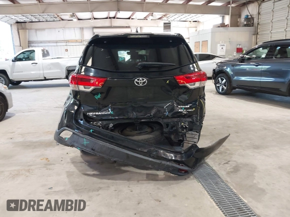2017 Toyota Highlander XLE with VIN 5TDJZRFH6HS444309, listed as a IAAI auction lot 42640086 with 54,179 mi miles and . Bid and sale history available at DreamBid. Image 16.