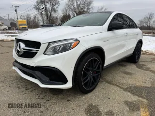 2018 Mercedes-Benz GLE 63 S AMG z VIN 4JGED7FB0JA100375, wystawiony jako Copart lot #88870795 z przebiegiem 87 859 mil mil oraz Czysty tytuł • Clean title. Historia ofert i sprzedaży dostępna na DreamBid. Obrazek 2.