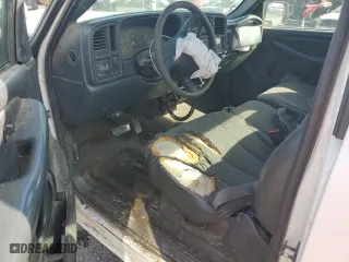 2002 Chevrolet Silverado 2500 with VIN 1GCGC24U62Z291665, listed as a Copart auction lot 49931485 with 0 mi miles and Salvage Title. Bid and sale history available at carsss.com. Image 8.