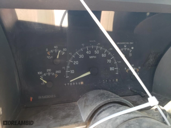 1994 Chevrolet C/K 1500 with VIN 2GCEC19Z7R1317232, listed as a Copart auction lot 48785155 with 178,889 mi miles and Salvage Title. Bid and sale history available at carsss.com. Image 9.