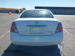 2005 Nissan Altima SE-R with VIN 1N4BL11D65C277397, listed as a IAAI auction lot 42299085 with 150,295 mi miles and . Bid and sale history available at DreamBid. Image 17.