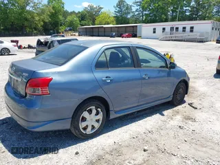 2007 Toyota Yaris with VIN JTDBT923971028444, listed as a IAAI auction lot 42201187 with 202,056 mi miles. Bid and sale history available at carsss.com. Image 4.
