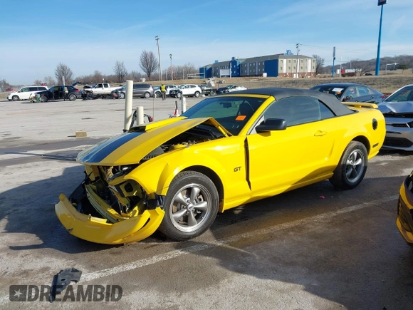 2006 Ford Mustang GT Deluxe with VIN 1ZVFT85H065120839, listed as a IAAI auction lot 41479836 with 87,079 mi miles. Bid and sale history available at carsss.com. Image 21.