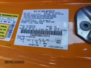 2019 Ford Mustang EcoBoost z VIN 1FA6P8TH8K5124714, wystawiony jako Copart lot #62078705 z przebiegiem 41 242 mil mil oraz Szkoda całkowita • Salvage title. Historia ofert i sprzedaży dostępna na DreamBid. Obrazek 12.