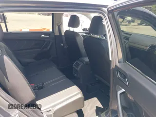 2023 Volkswagen Tiguan SE with VIN 3VV3B7AX3PM118743, listed as a IAAI auction lot 42291956 with 32,776 mi miles and . Bid and sale history available at DreamBid. Image 8.